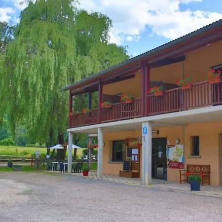 Complexe Les 4 Saisons Campsite Oust