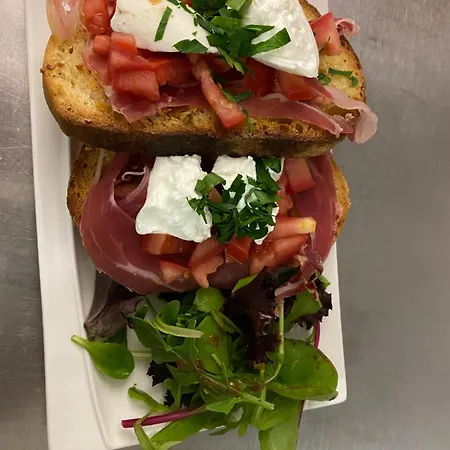 Complexe Les 4 Saisons Oust