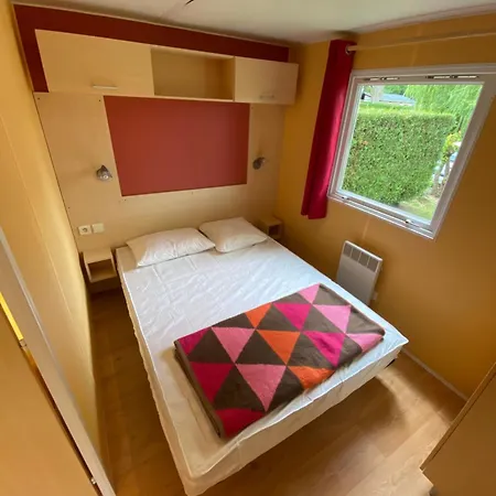 Campsite Complexe Les 4 Saisons Oust