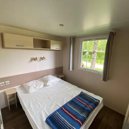 Campsite Complexe Les 4 Saisons *
