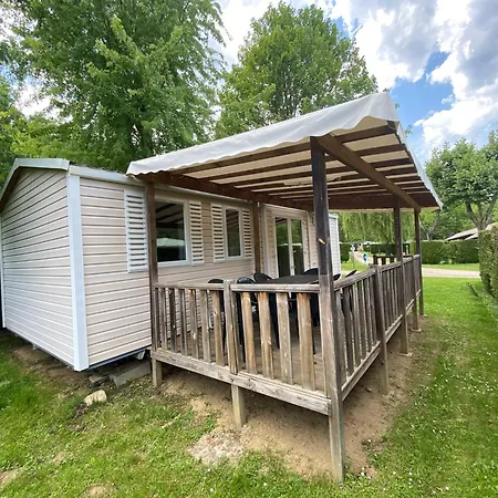 Campsite Complexe Les 4 Saisons Oust